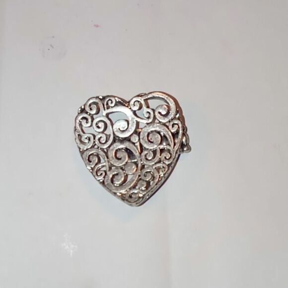 Elastic band heart ring - Picture 1 of 2